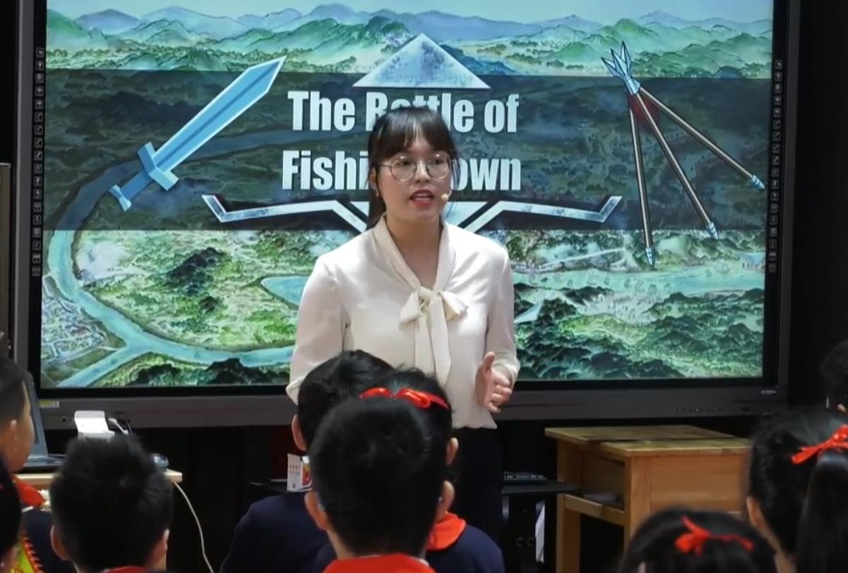 劉楊媛，綜合語(yǔ)用課《The battle of Fishing Town》，五年級(jí)，自編文本