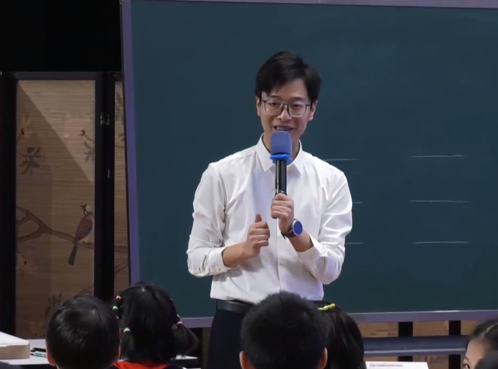 呂柏邑，《池子與河流》，三年級(jí)下冊(cè)，第二單元