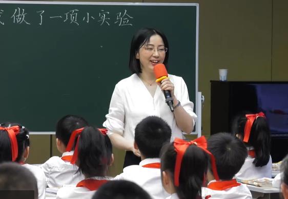 彭詩潔，《我做了一項小實驗》，三年級下冊習作，第四單位