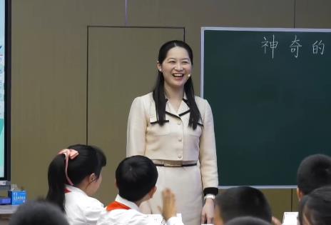 陳李，《神奇的探險(xiǎn)之旅》，五年級(jí)下冊(cè)習(xí)作，第六單位